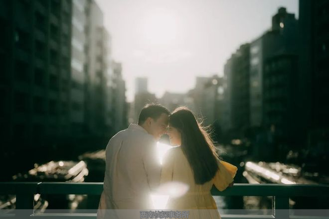 侵害配偶权精神损失赔偿_重庆婚外情法院判决_我的婚外情痛苦不堪